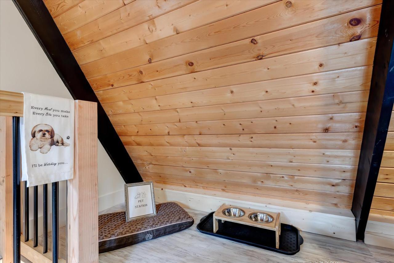 The Pet Friendly Cub Cabin Sevierville Eksteriør billede