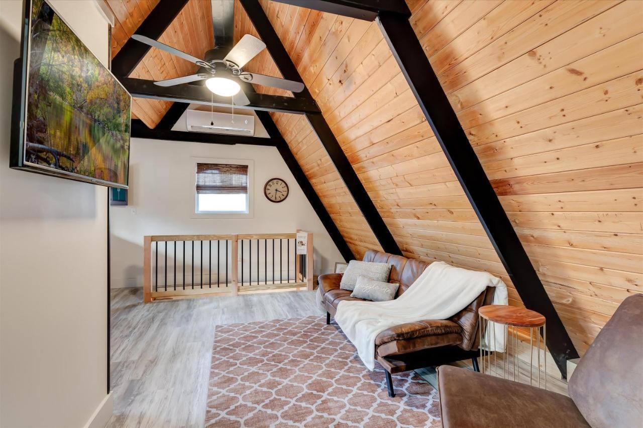 The Pet Friendly Cub Cabin Sevierville Eksteriør billede