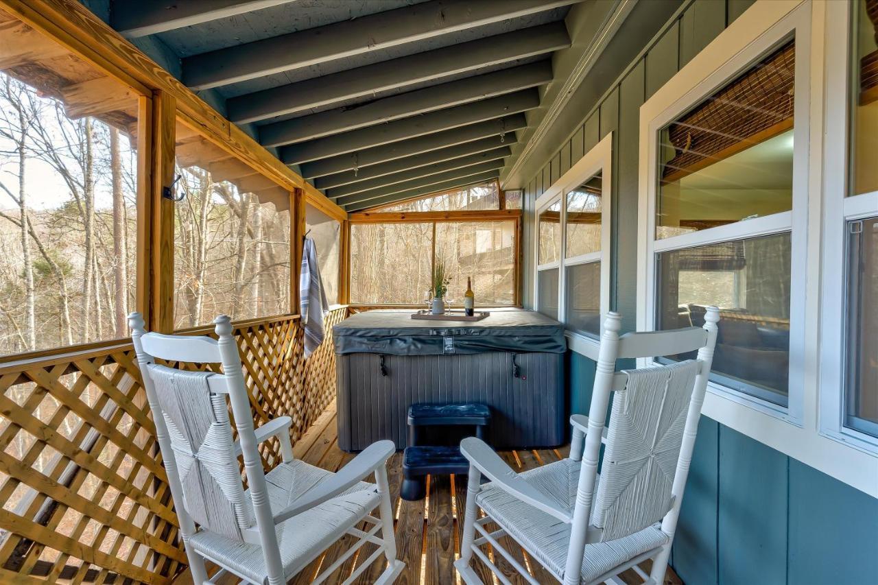The Pet Friendly Cub Cabin Sevierville Eksteriør billede